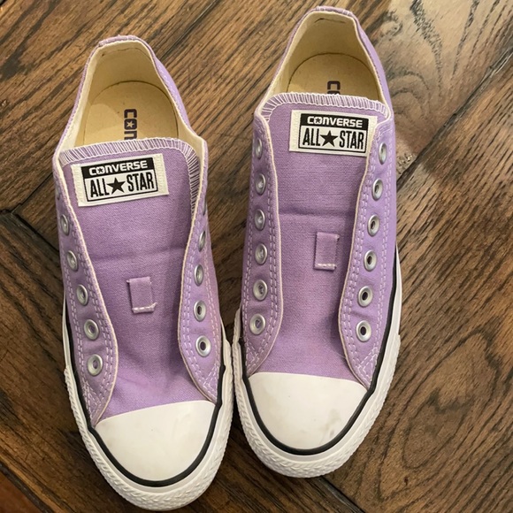 Converse Shoes - Lavender Converse Chucks women’s 8 Men’s 6 no laces